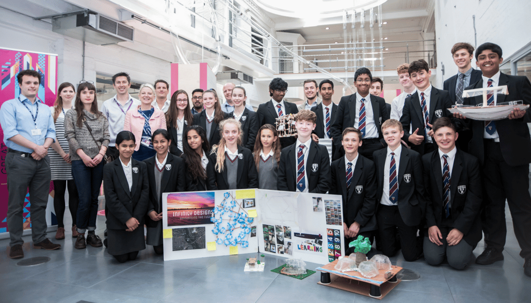 Industry experts judge classroom of the future competition