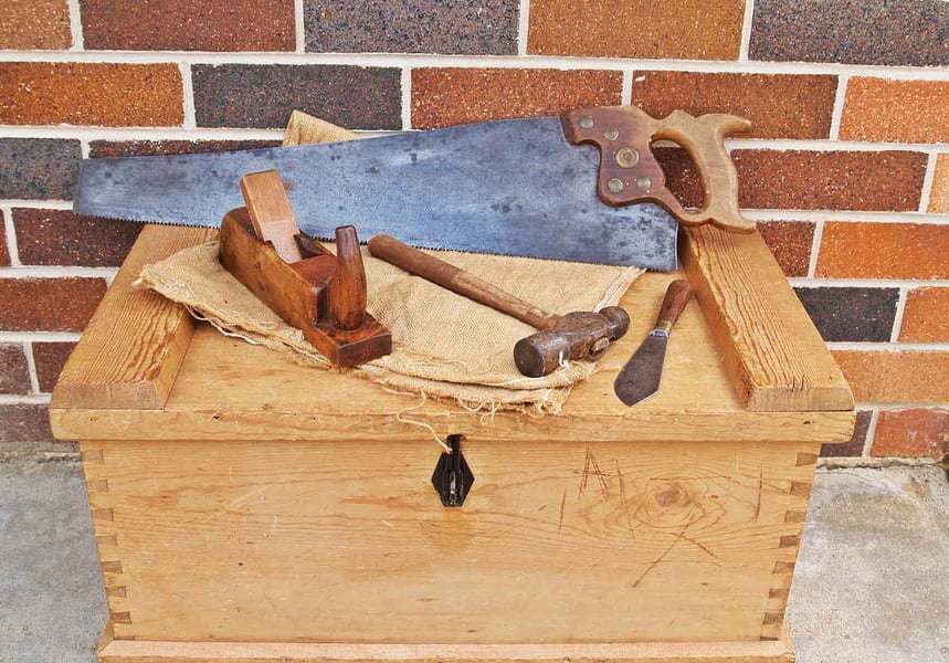 What are safety briefings and toolbox talks?